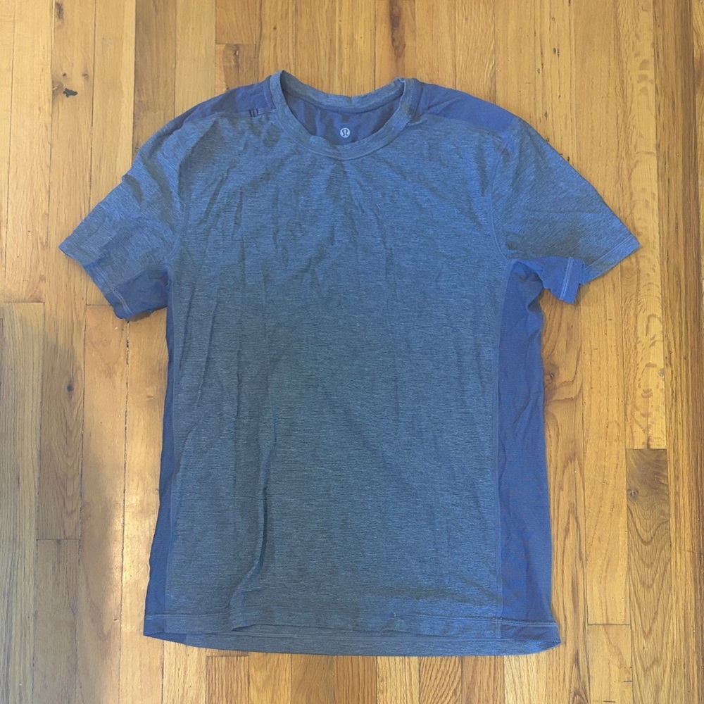 lululemon athletica Heathered Blue Short Sleeve Tee